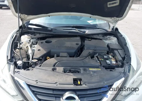 2017 Nissan Altima 2.5/2.5 S/2.5 Sl/2.5 Sr/2.5 Sv из США, поврежденный, VIN 1N4AL3APXHC114418